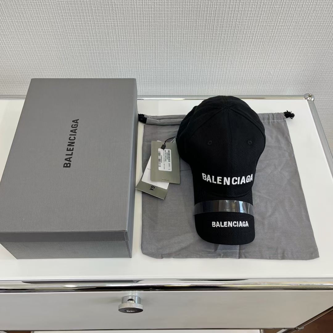 Black Cap - FashionHype.xyz