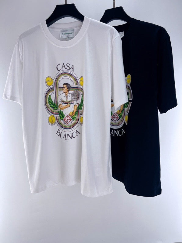 Camiseta azul y blanca