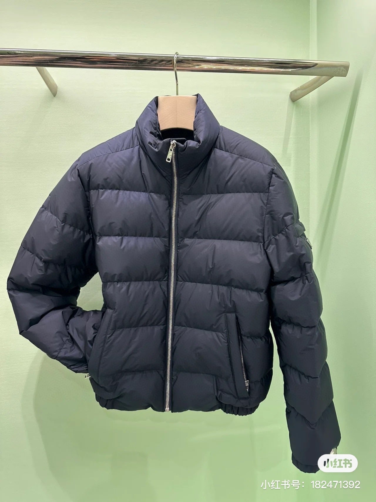 Schwarze Jacke - Größe XL