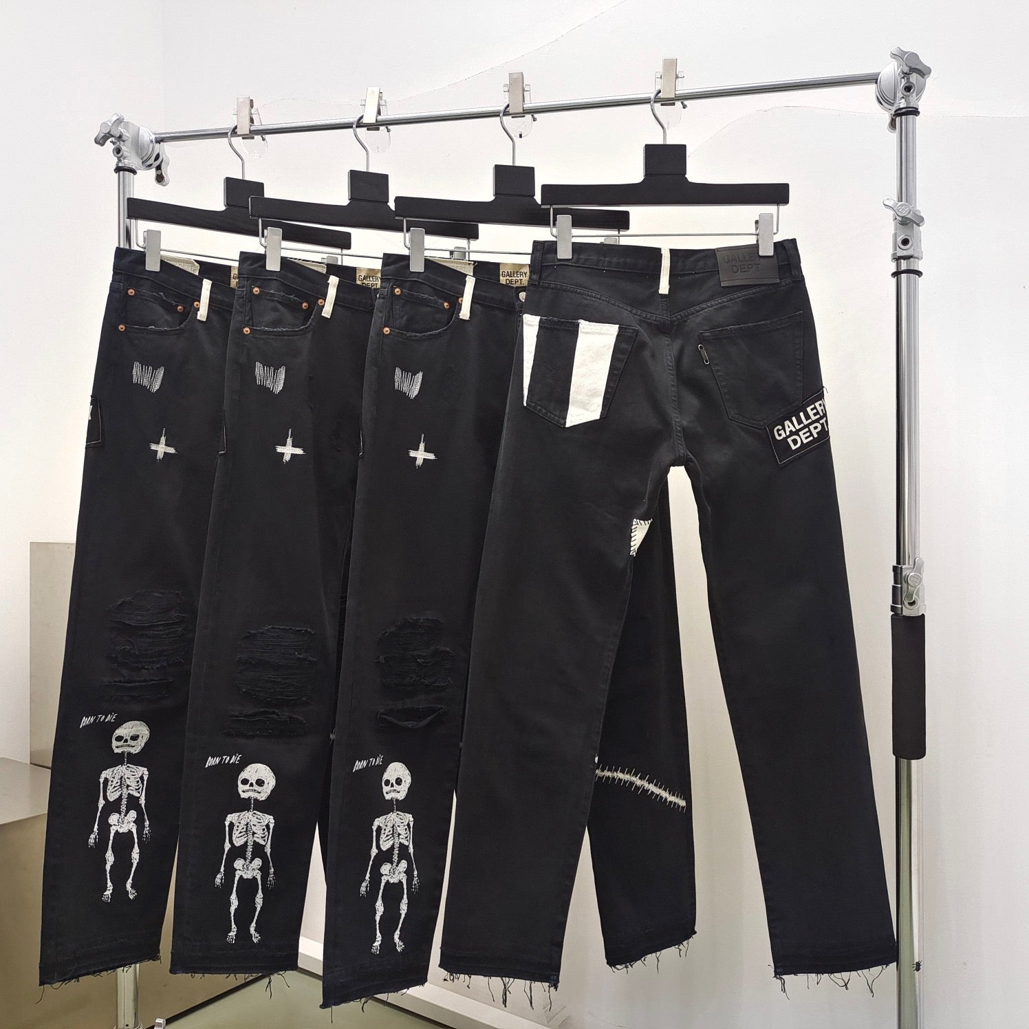 Black Pant - FashionHype.xyz