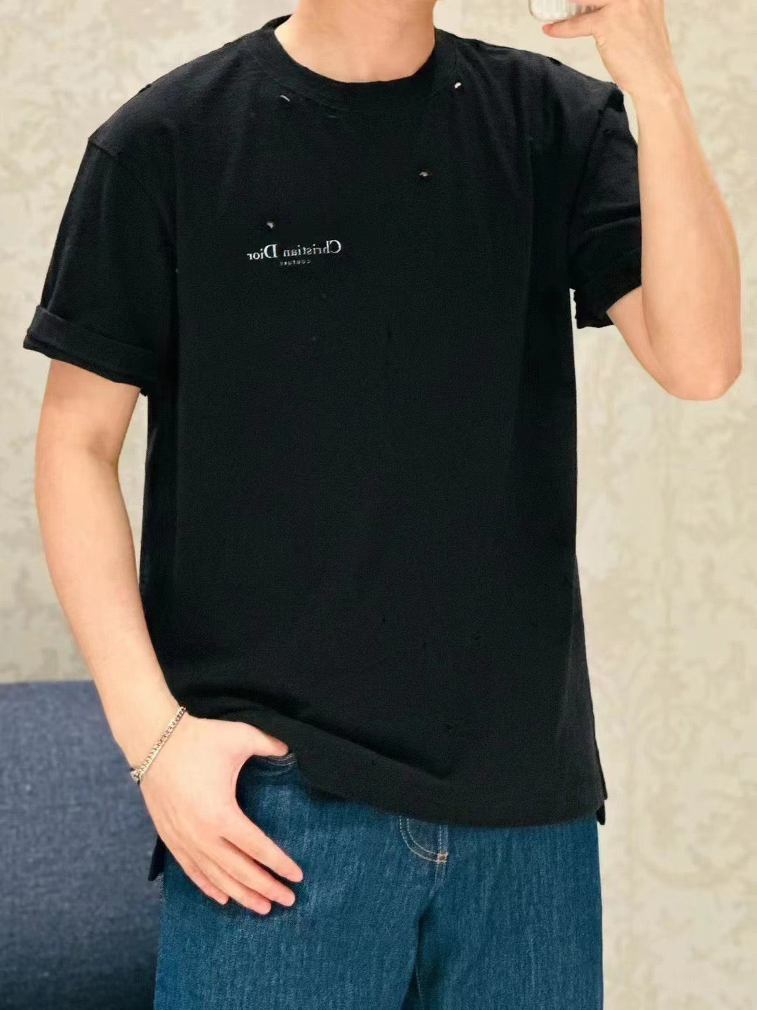 Black and White T-shirt - FashionHype.xyz