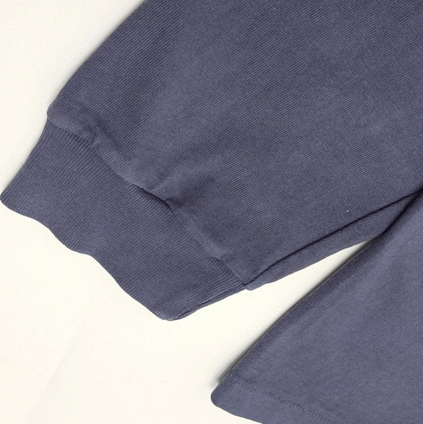 Blaues Sweatshirt