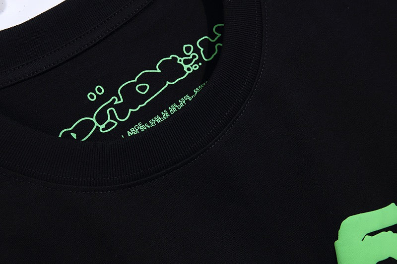 Schwarzes T-Shirt