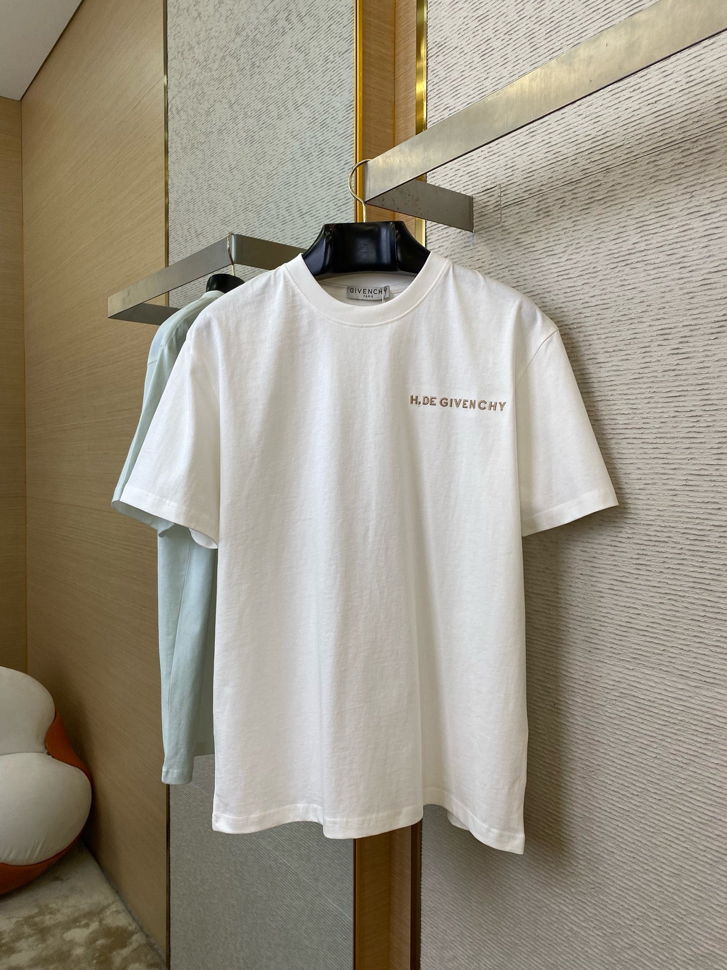 Weißes T-Shirt