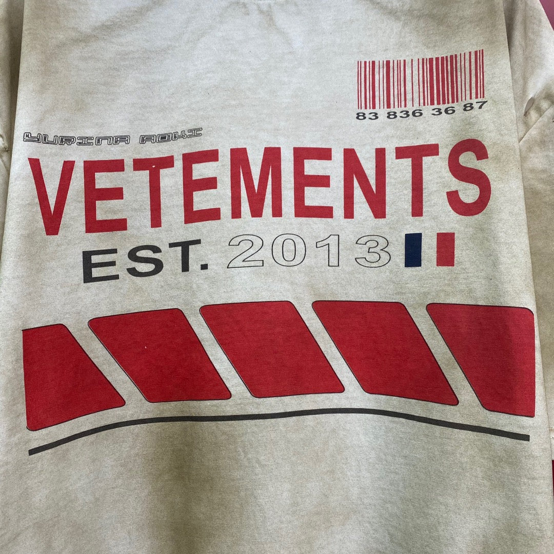Mehrfarbiges T-Shirt