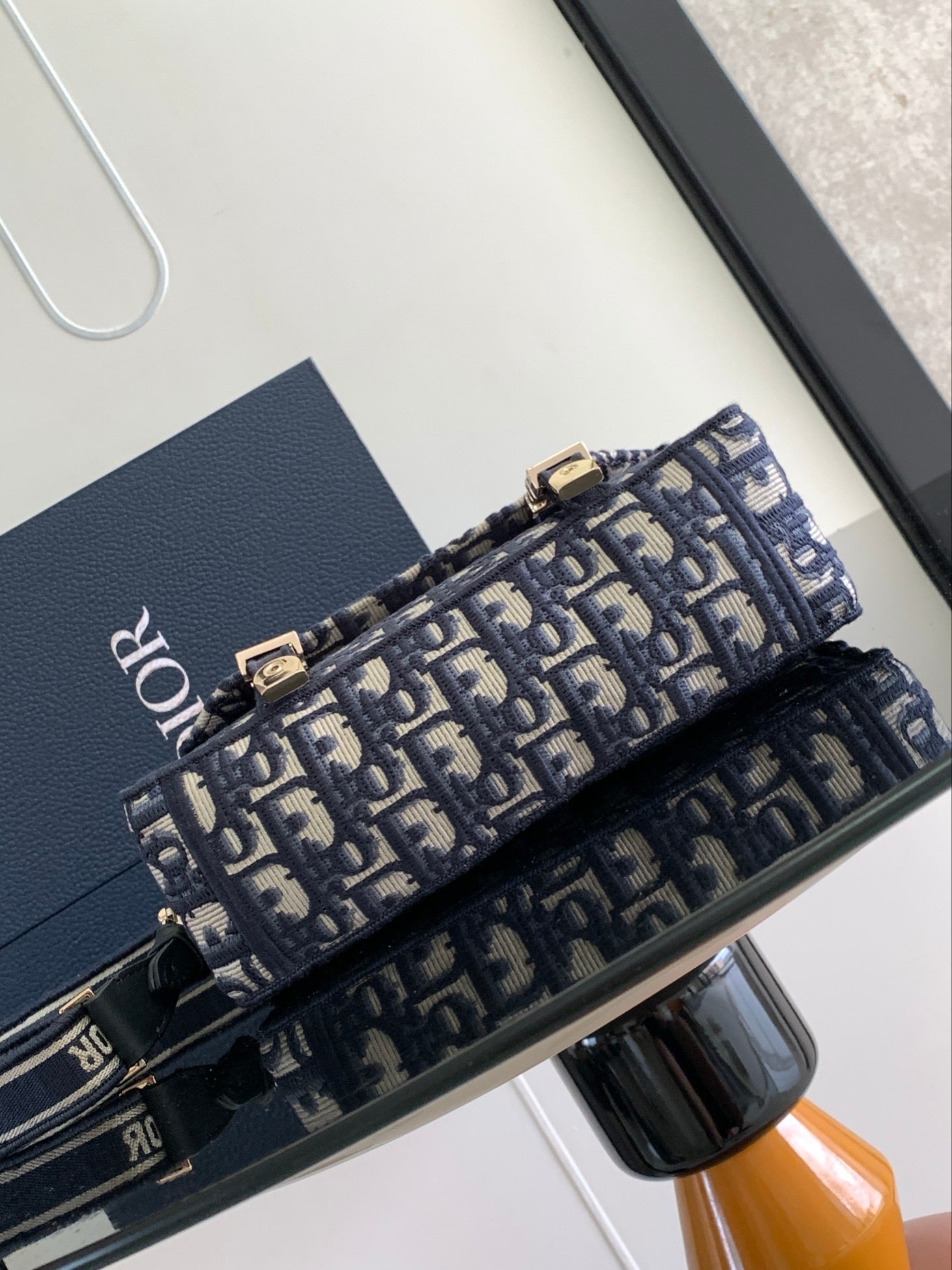 Apricot Bag - FashionHype.xyz