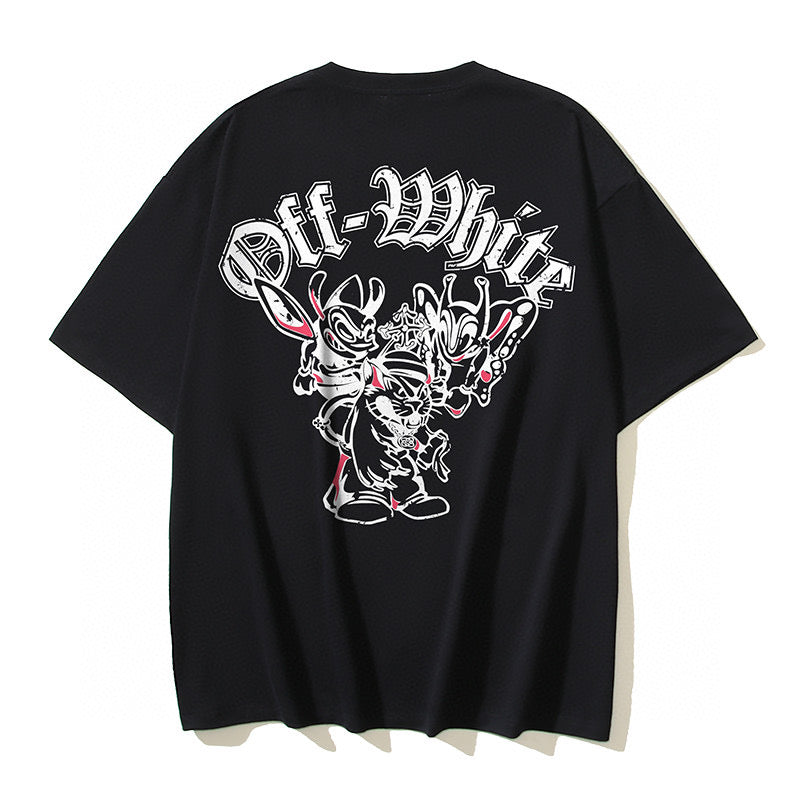 Schwarz-weißes T-Shirt