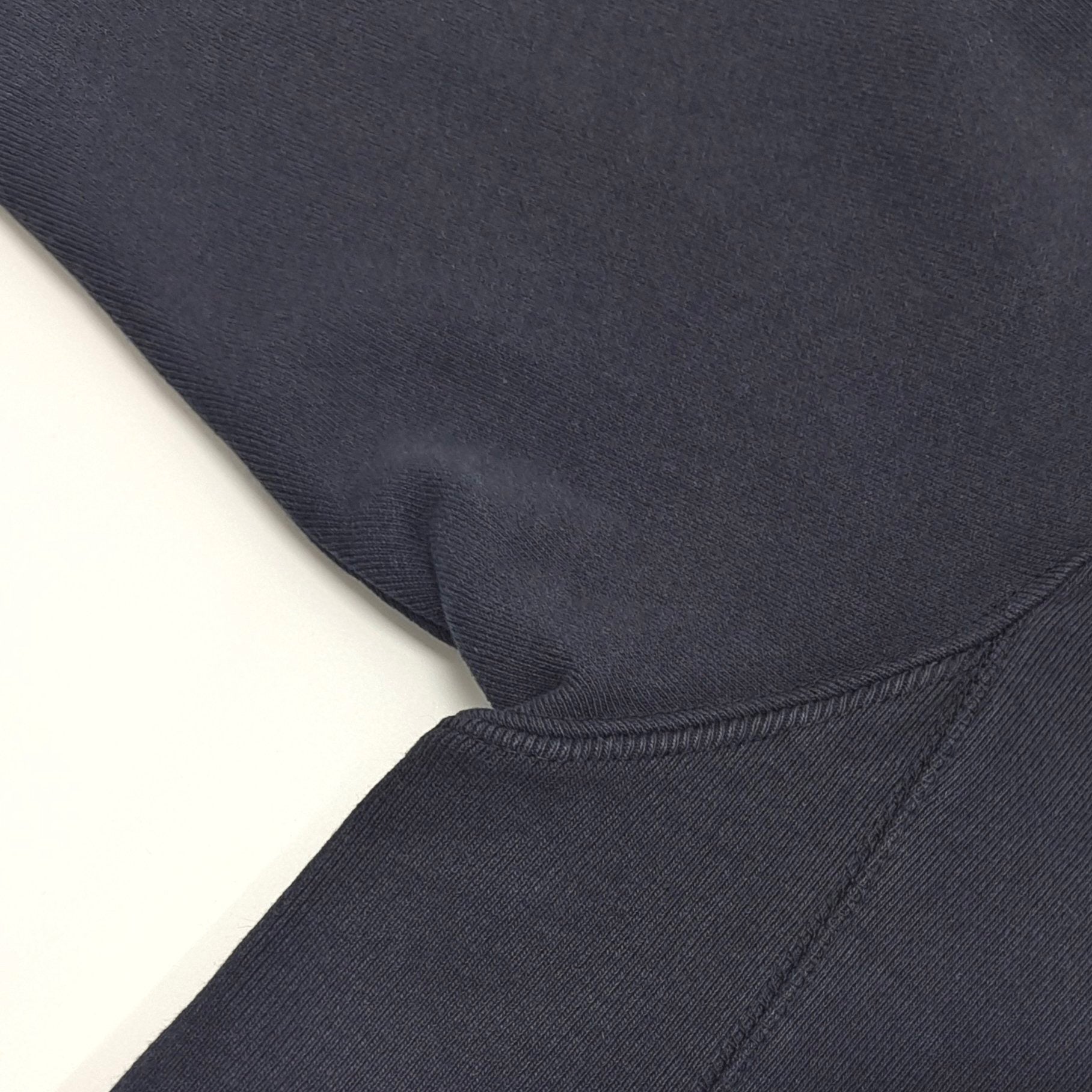 Blauer Hoodie