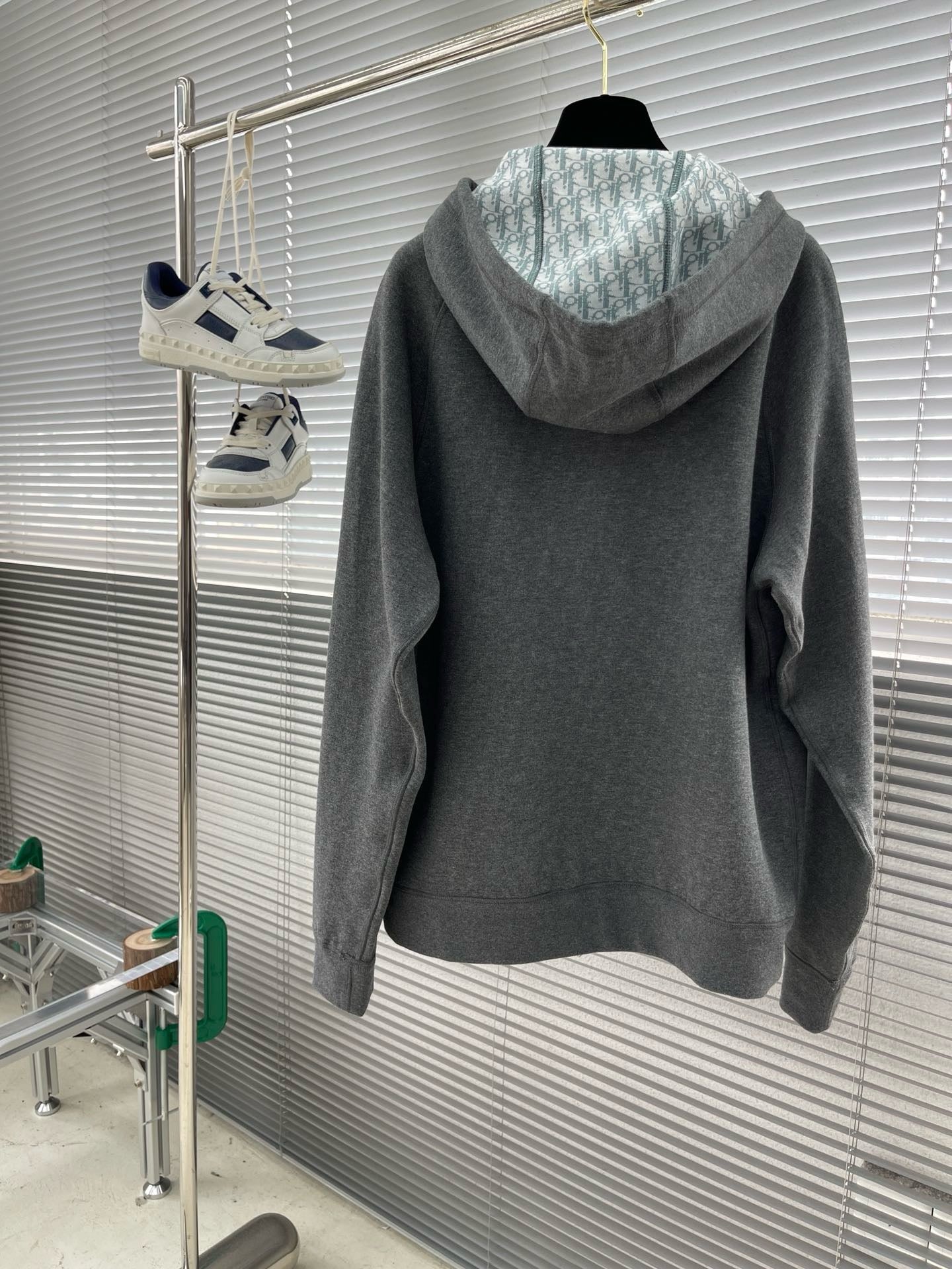 Dunkelgraue Jacke