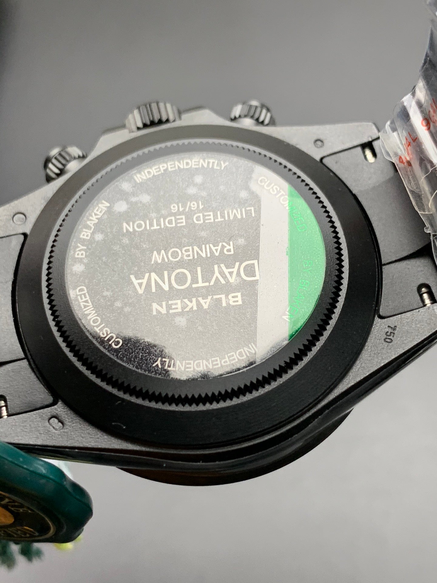 Uhr