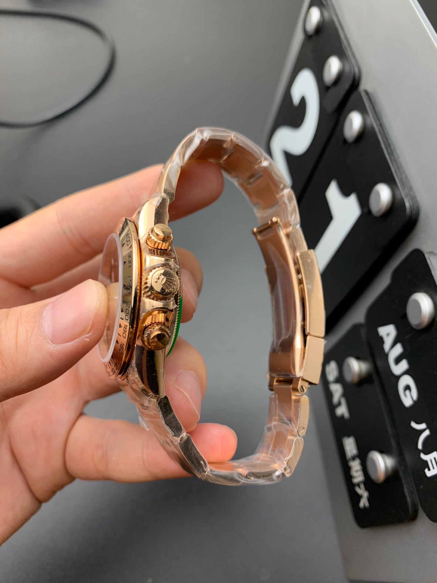Watch - FashionHype.xyz