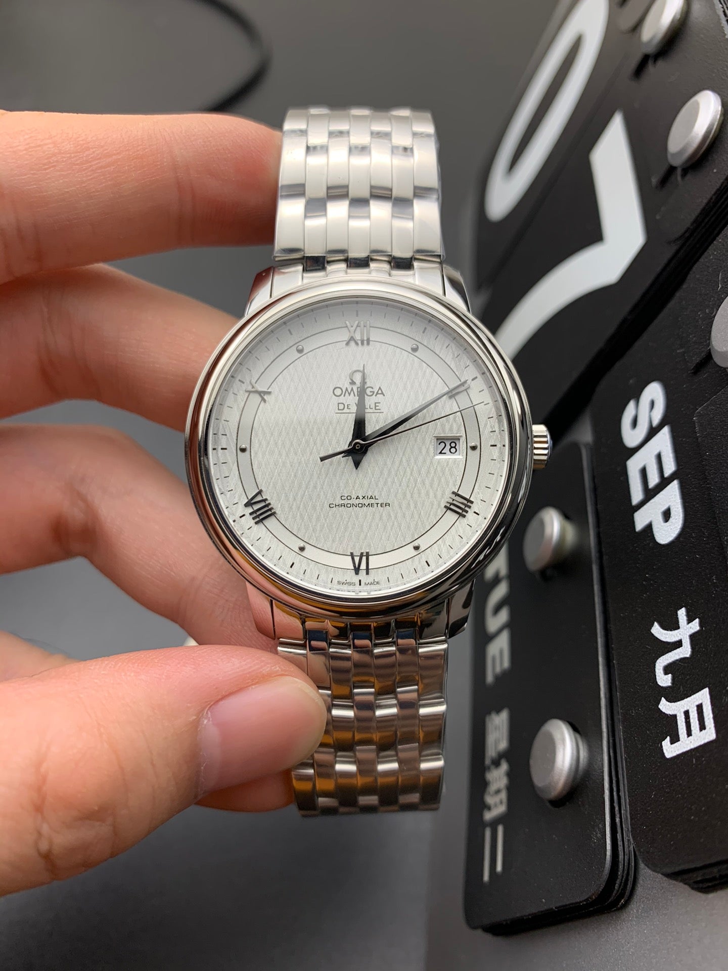 Uhr
