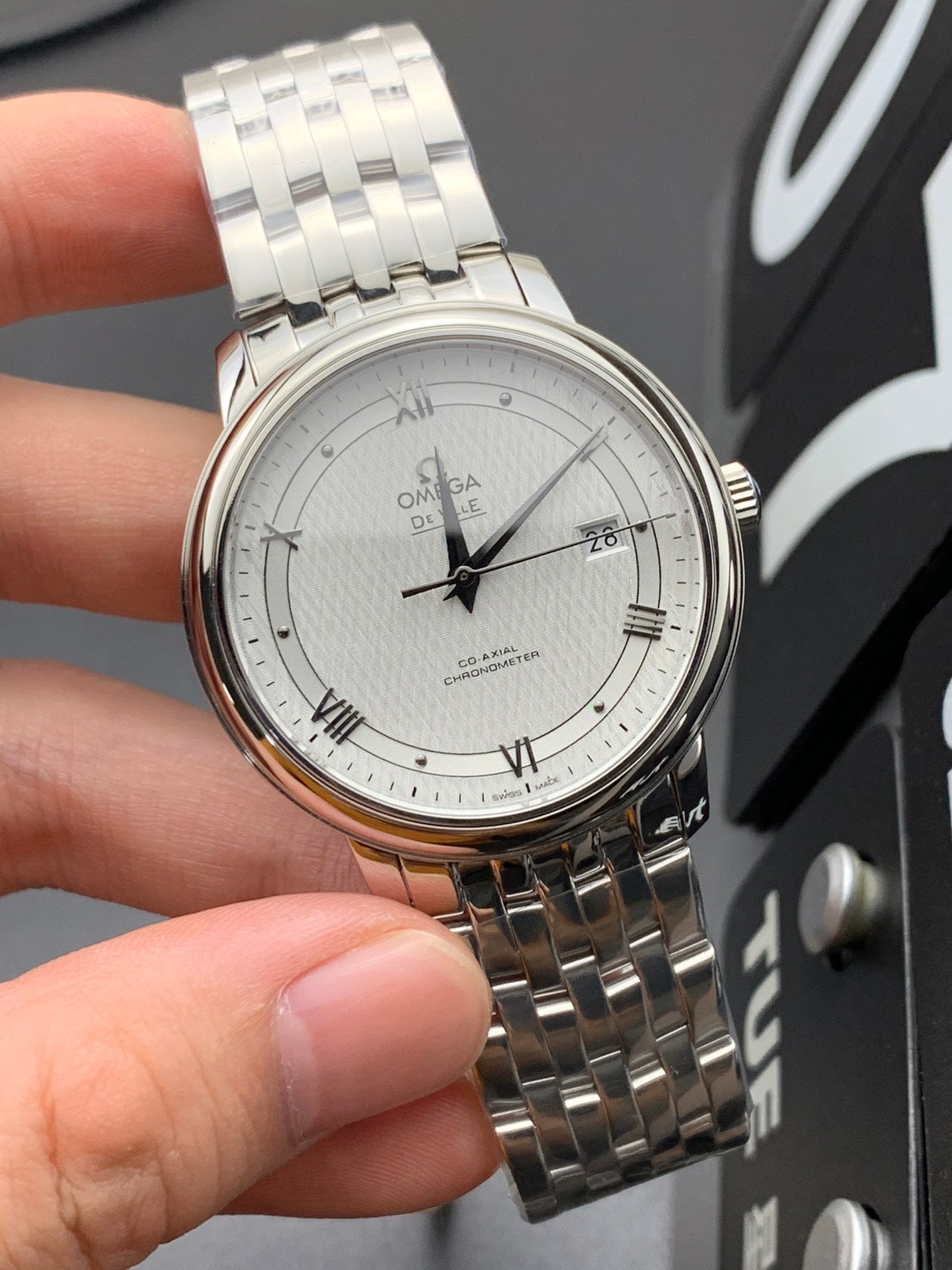 Uhr