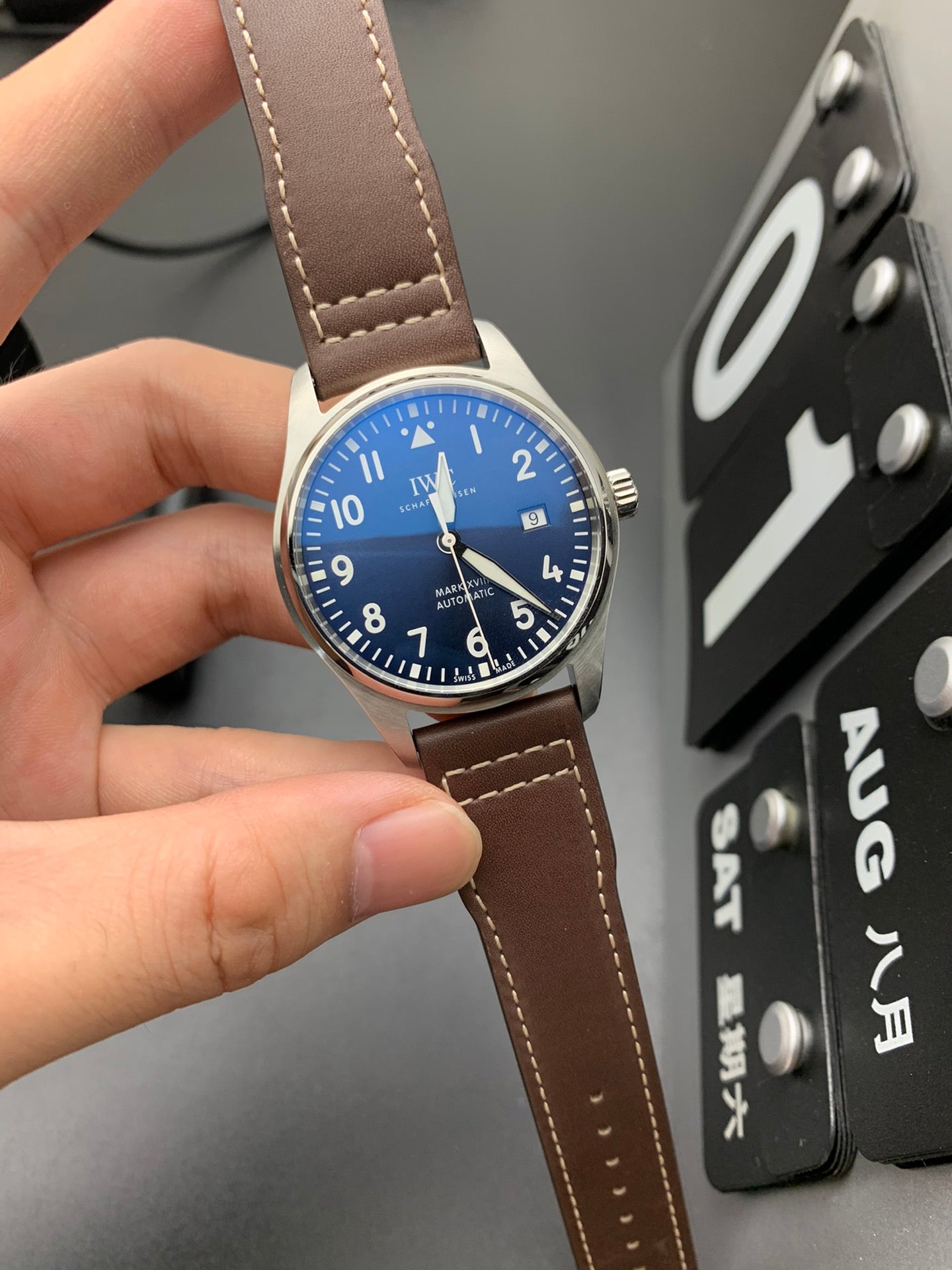 Uhr