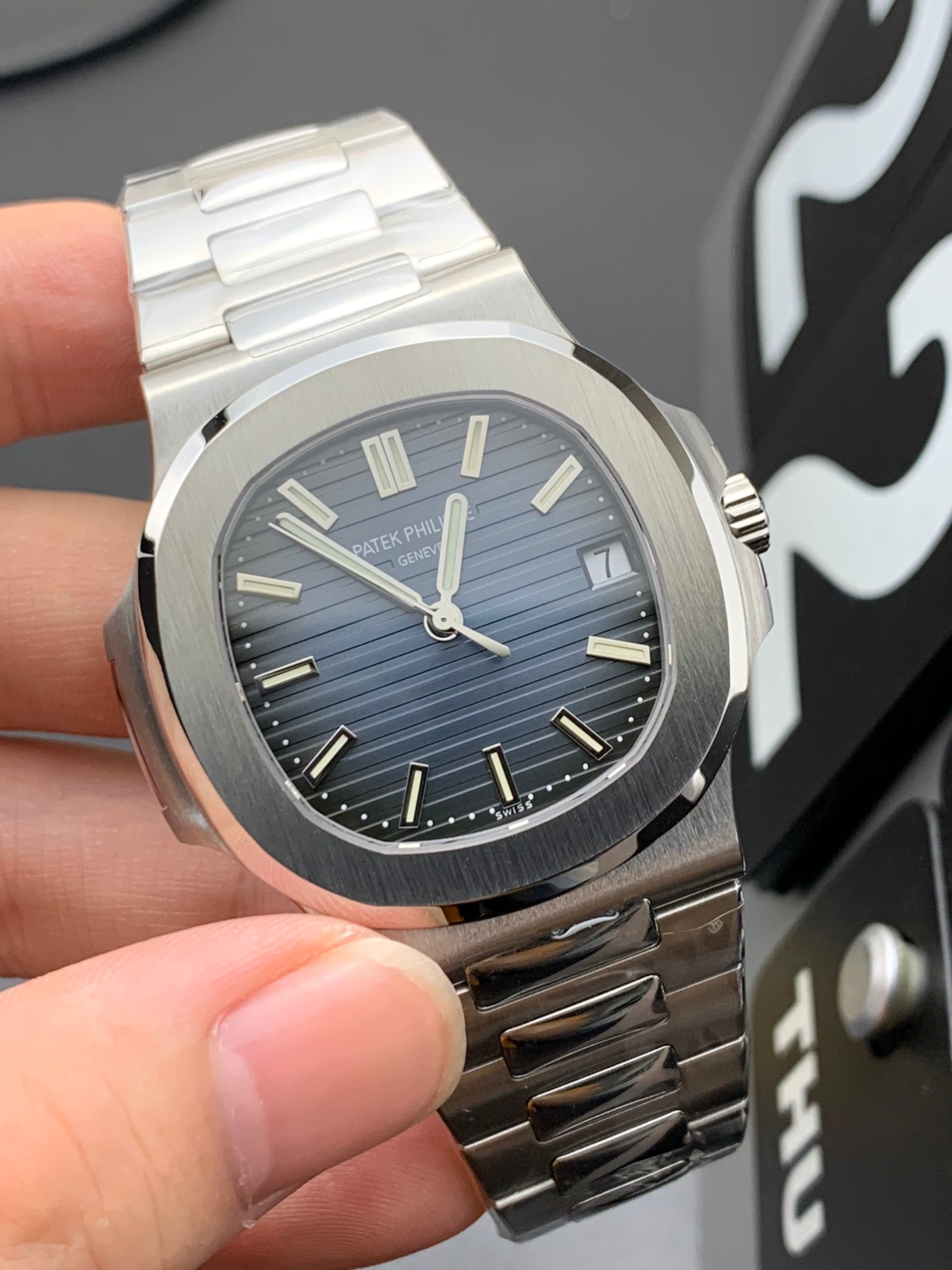 Uhr