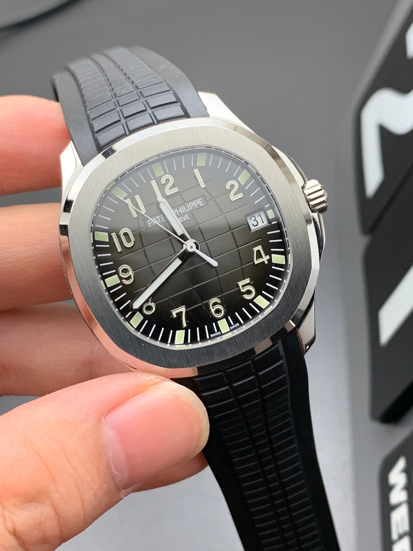 Uhr