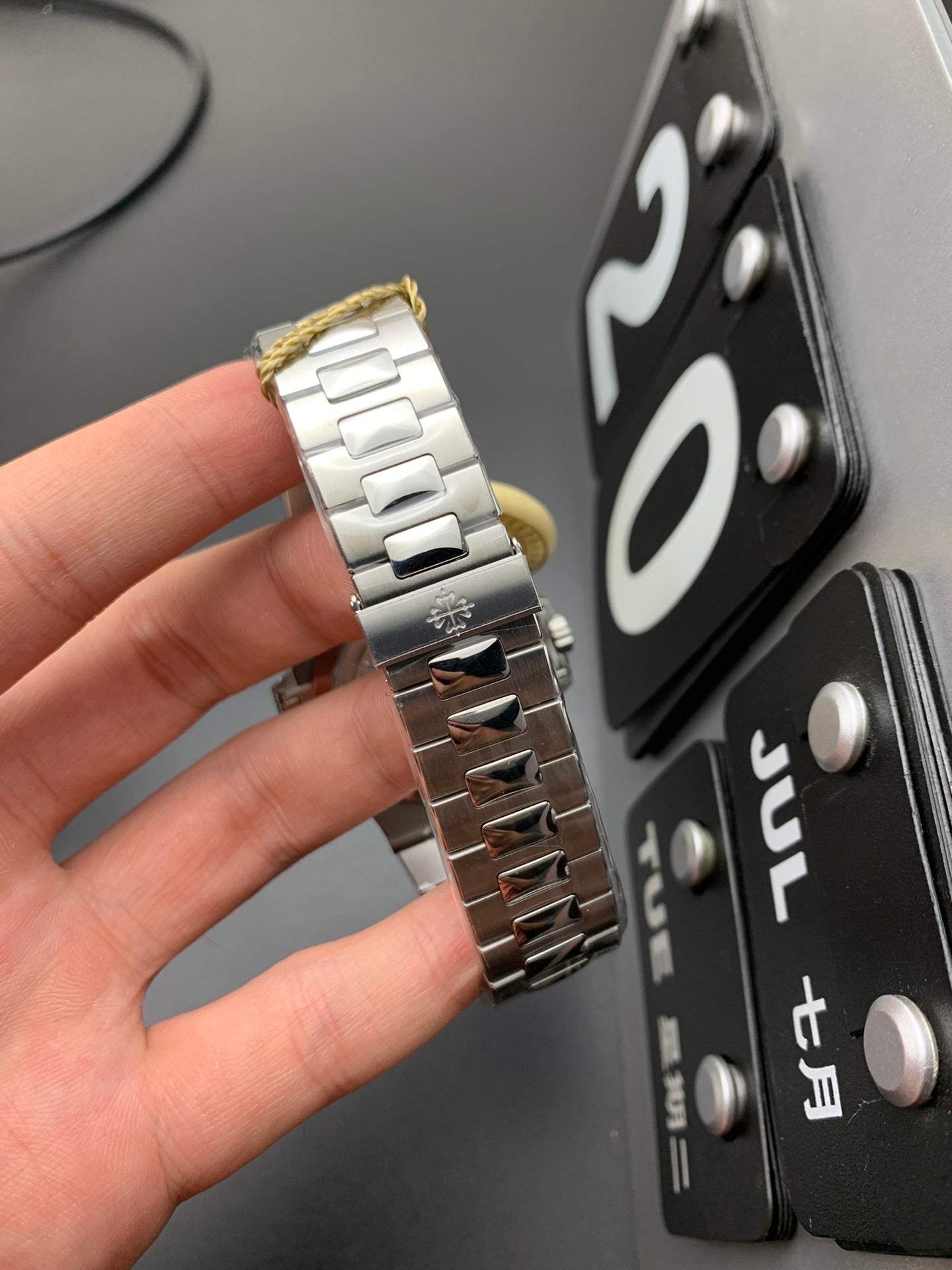Uhr