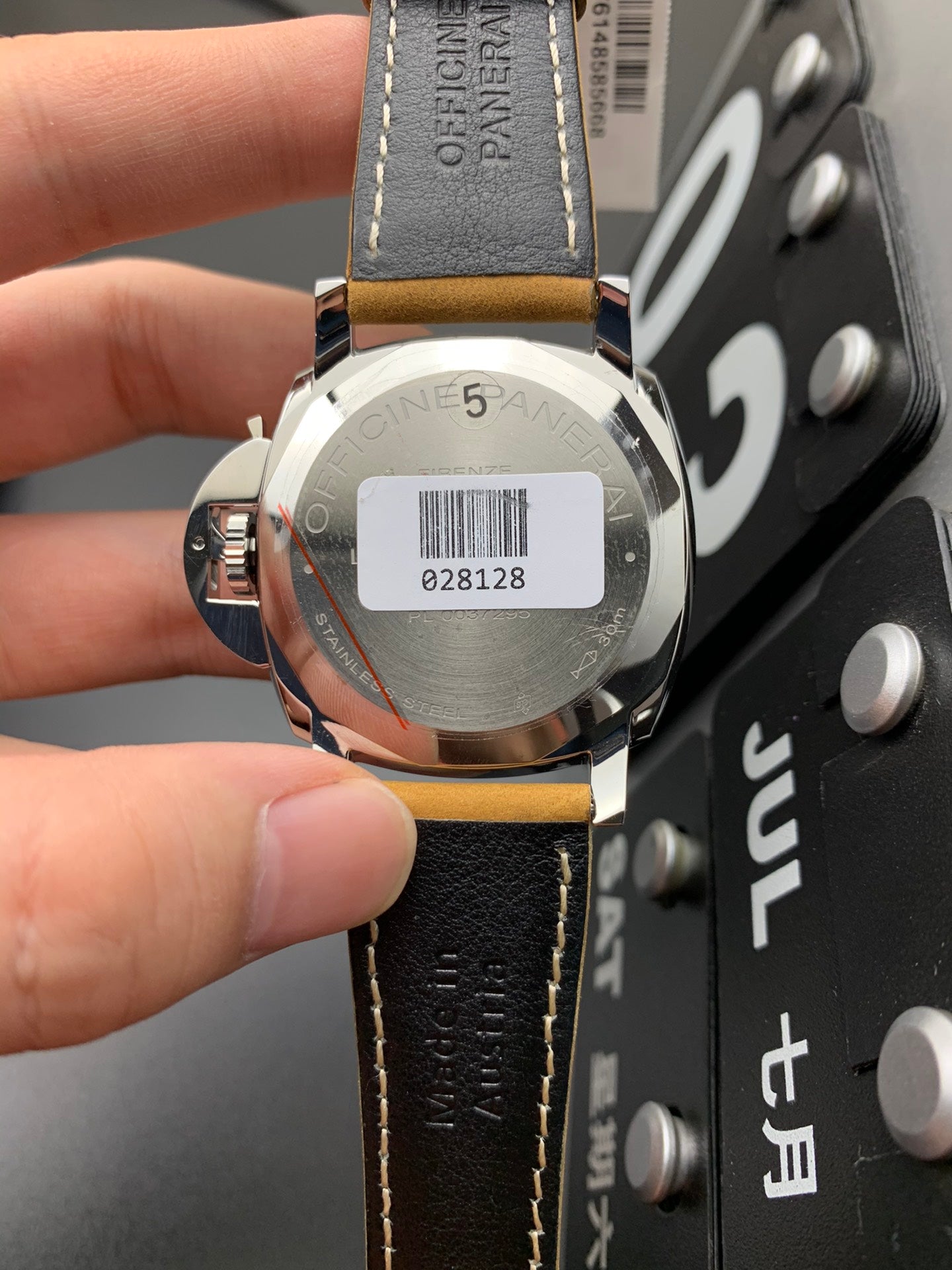 Uhr