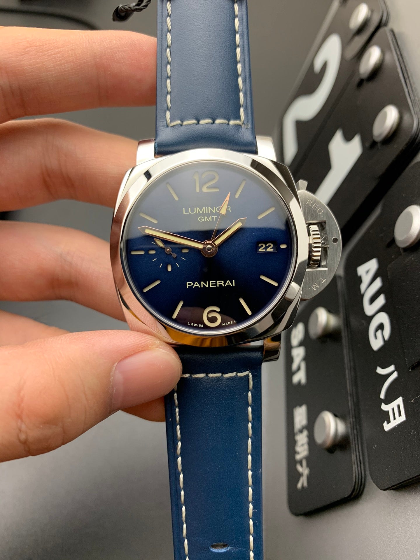 Uhr