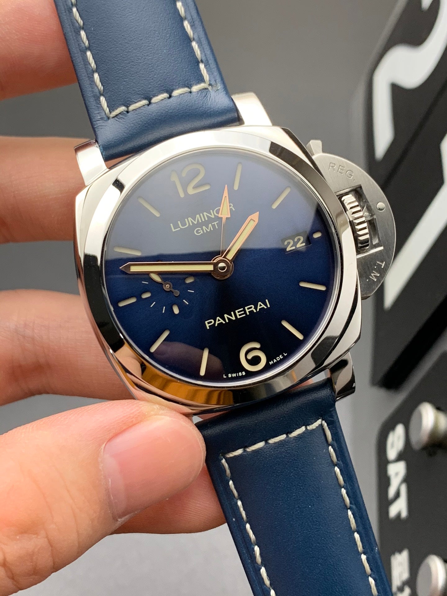 Uhr