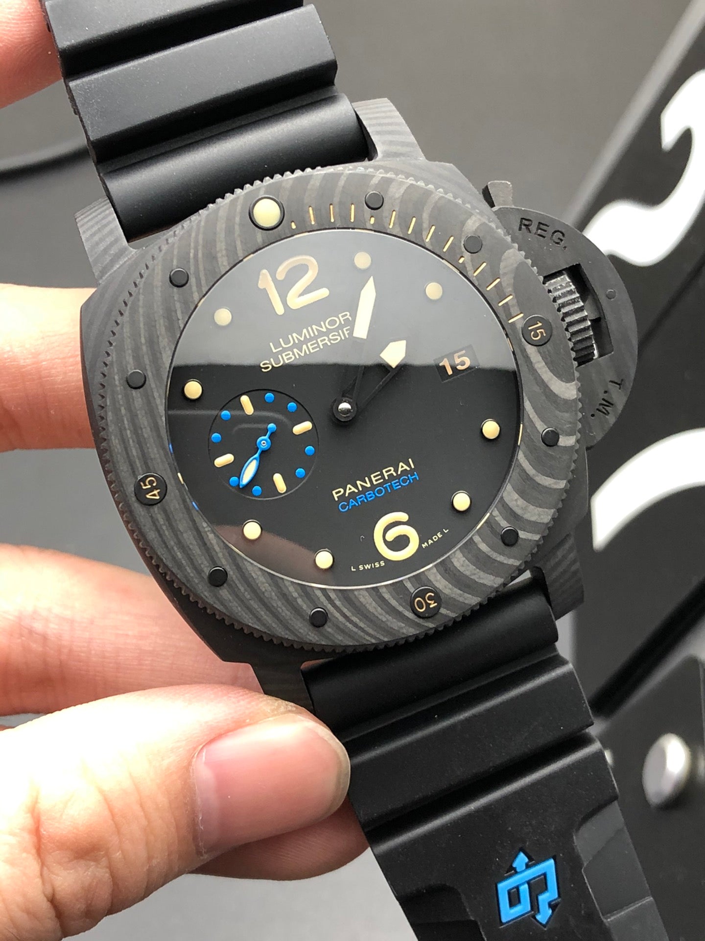 Uhr