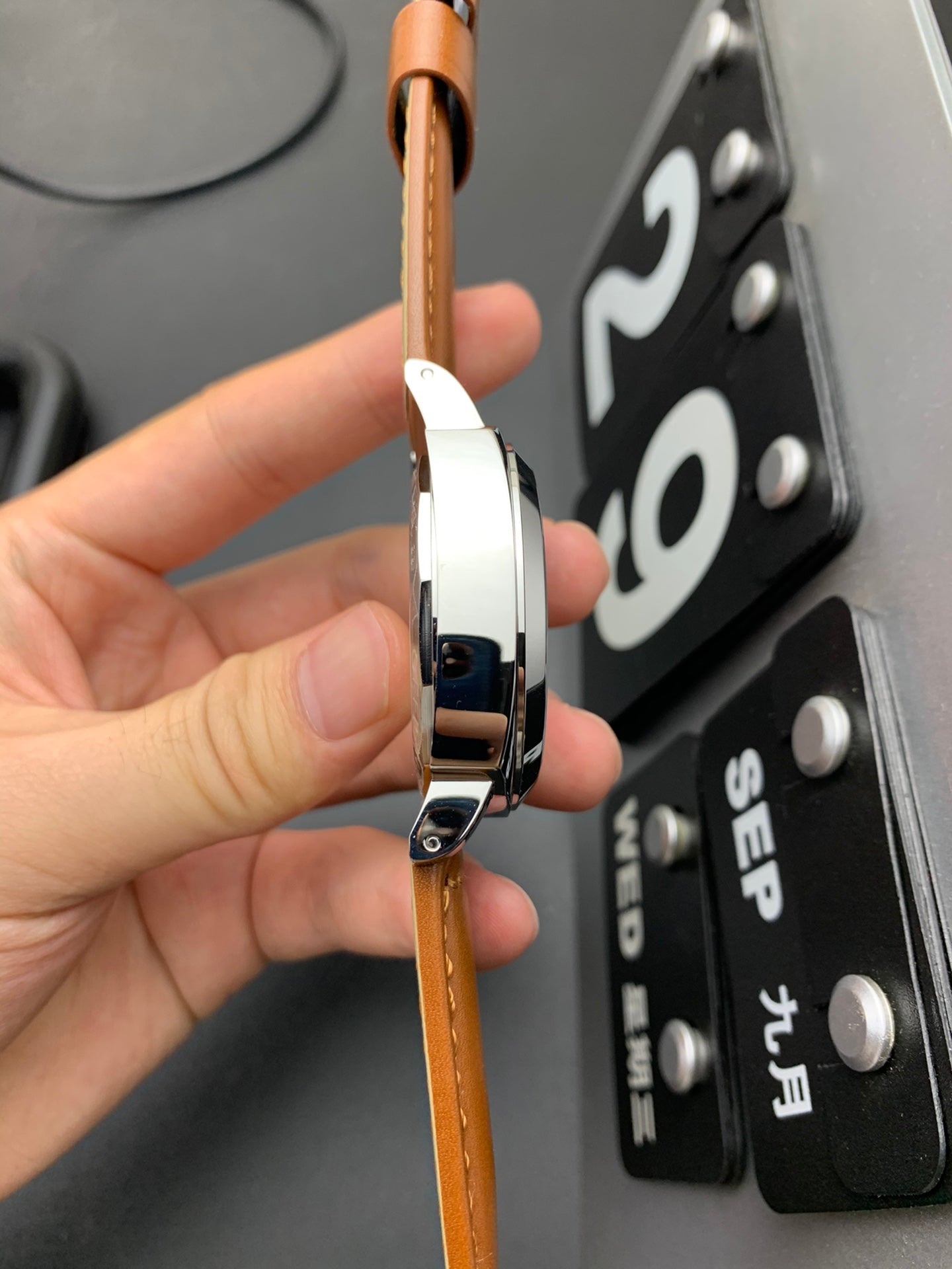 Watch - FashionHype.xyz