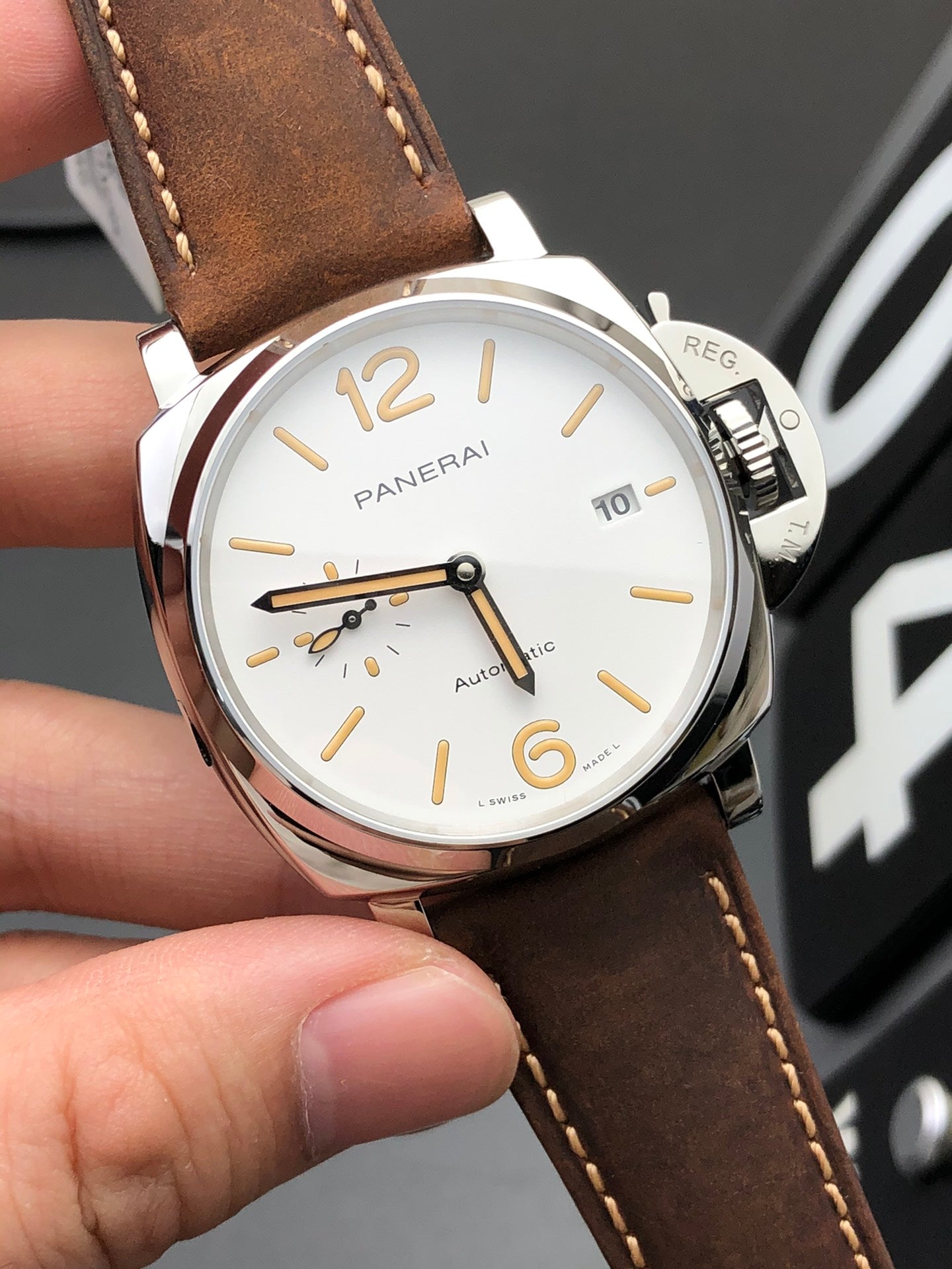Uhr