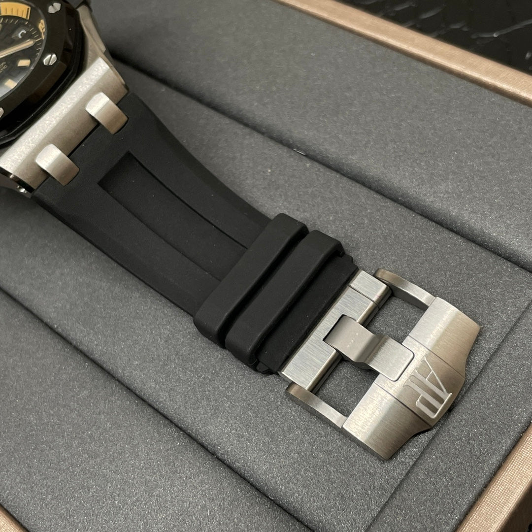 Watch - FashionHype.xyz