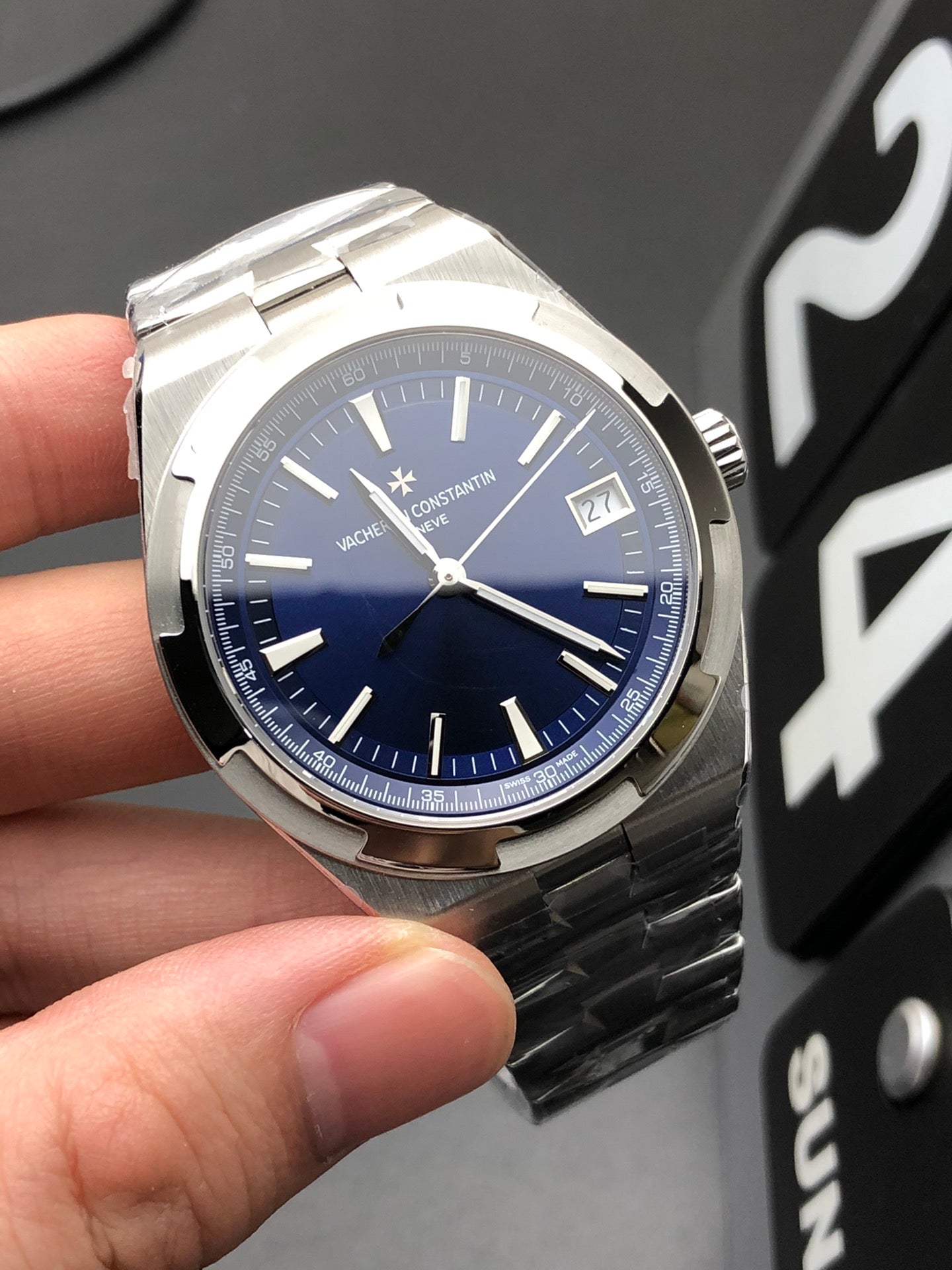 Uhr