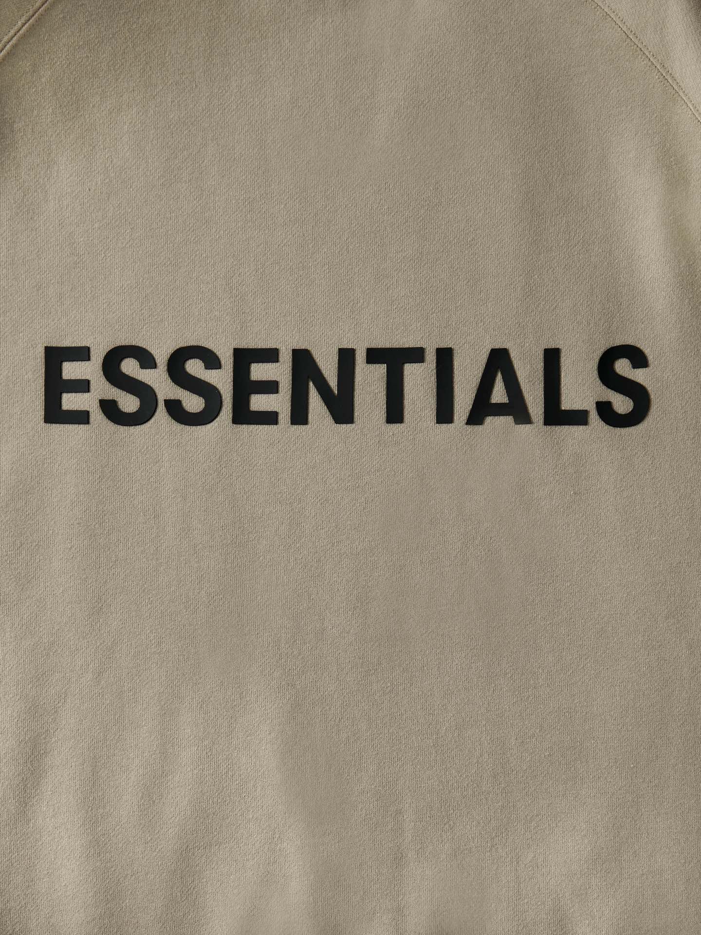 سترة بغطاء للرأس