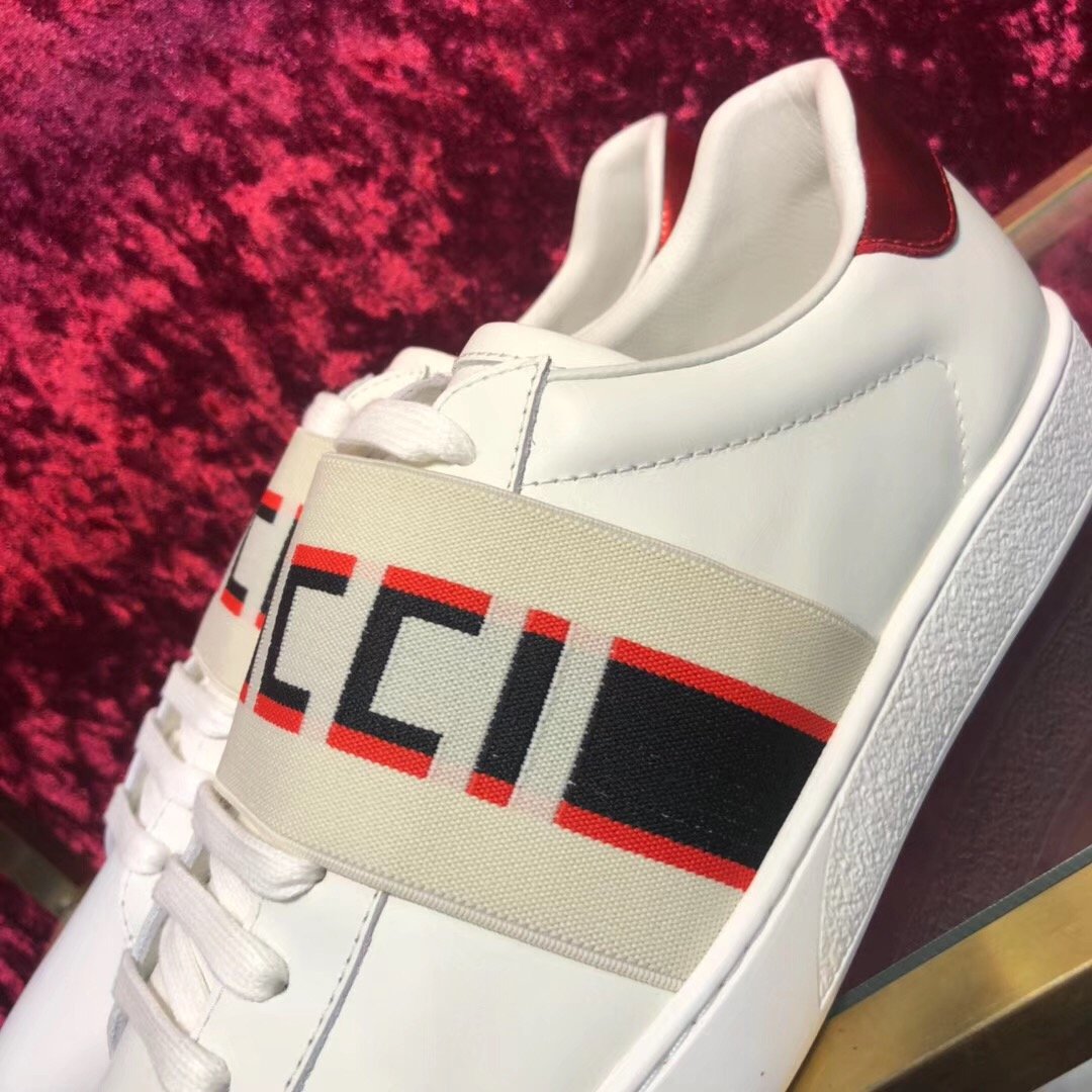 Zapatillas deportivas blancas con goma - FashionHype.xyz
