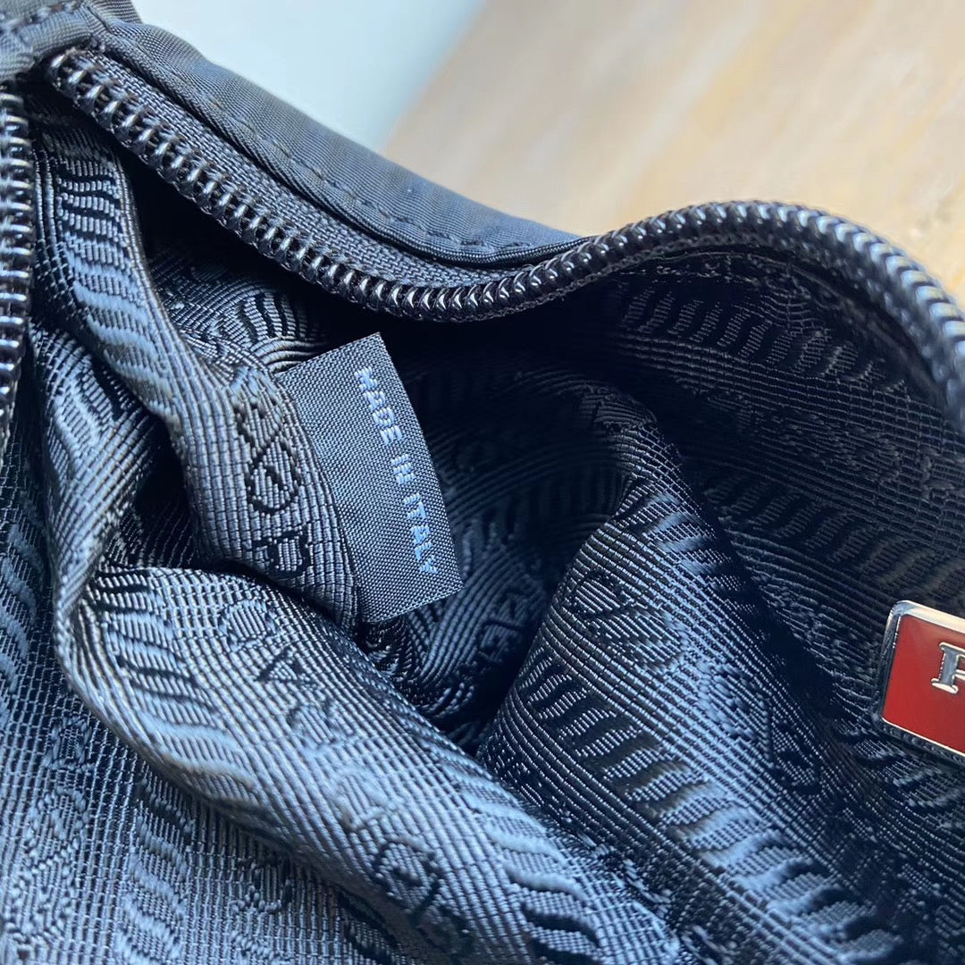 Bolso negro - FashionHype.xyz