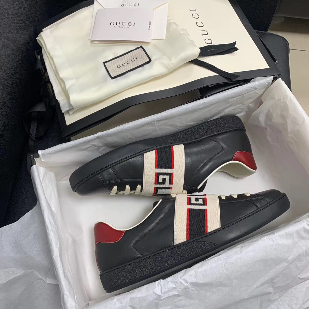 Schuhe