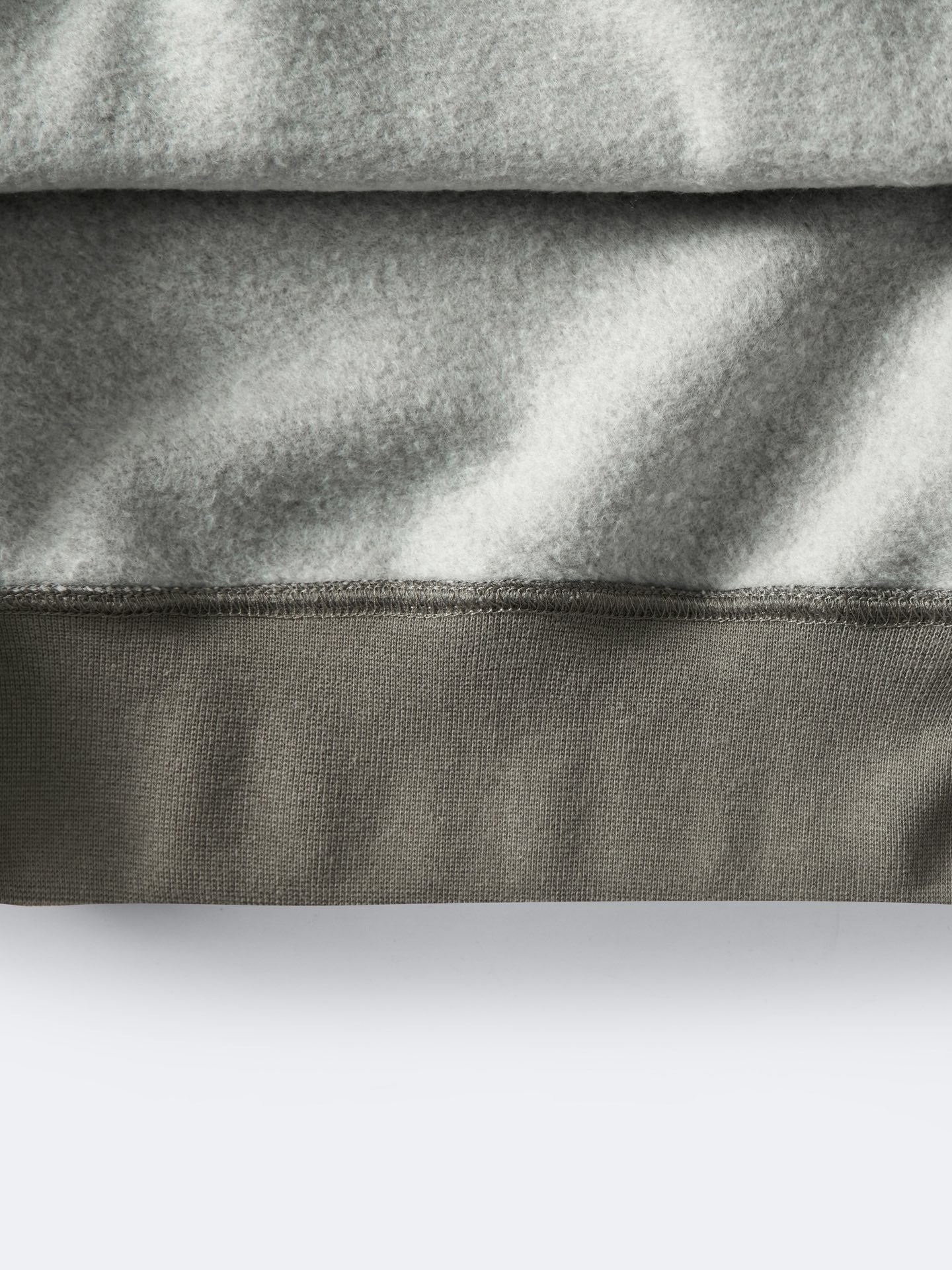 Kapuzenpullover
