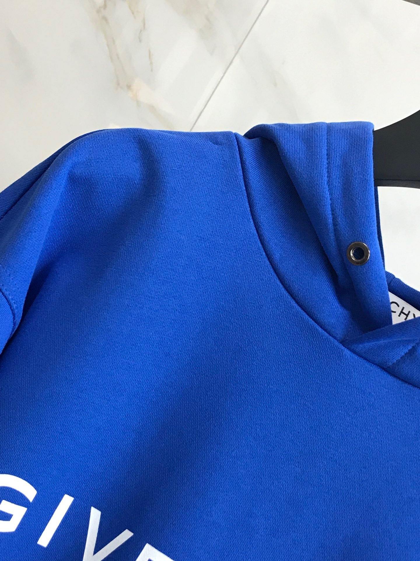 Sudadera con capucha - Topmodareps