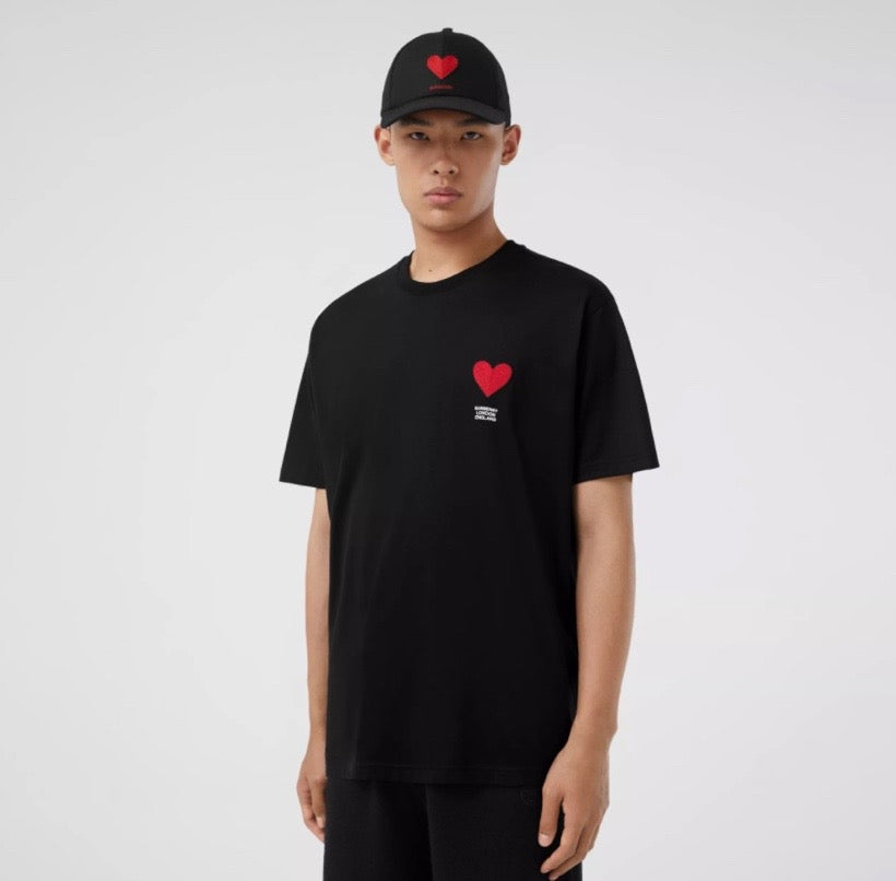 Black and White T-shirts - FashionHype.xyz