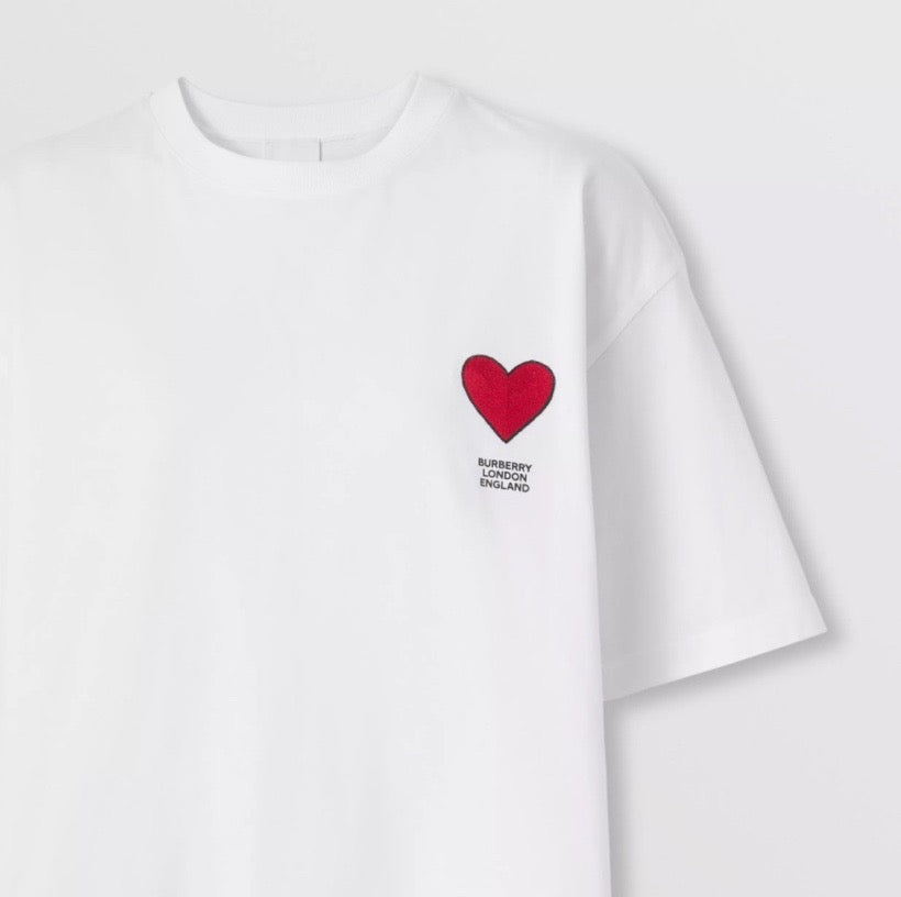 Black and White T-shirts - FashionHype.xyz