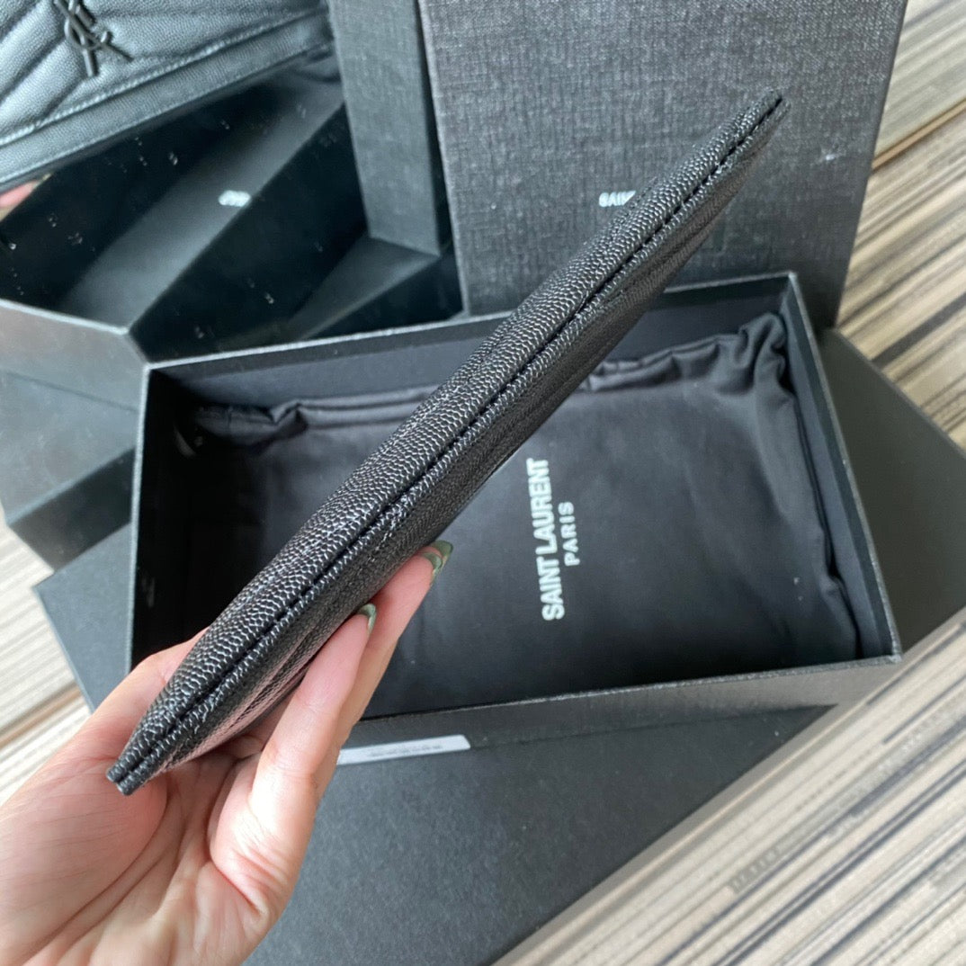 Schwarze Taschen