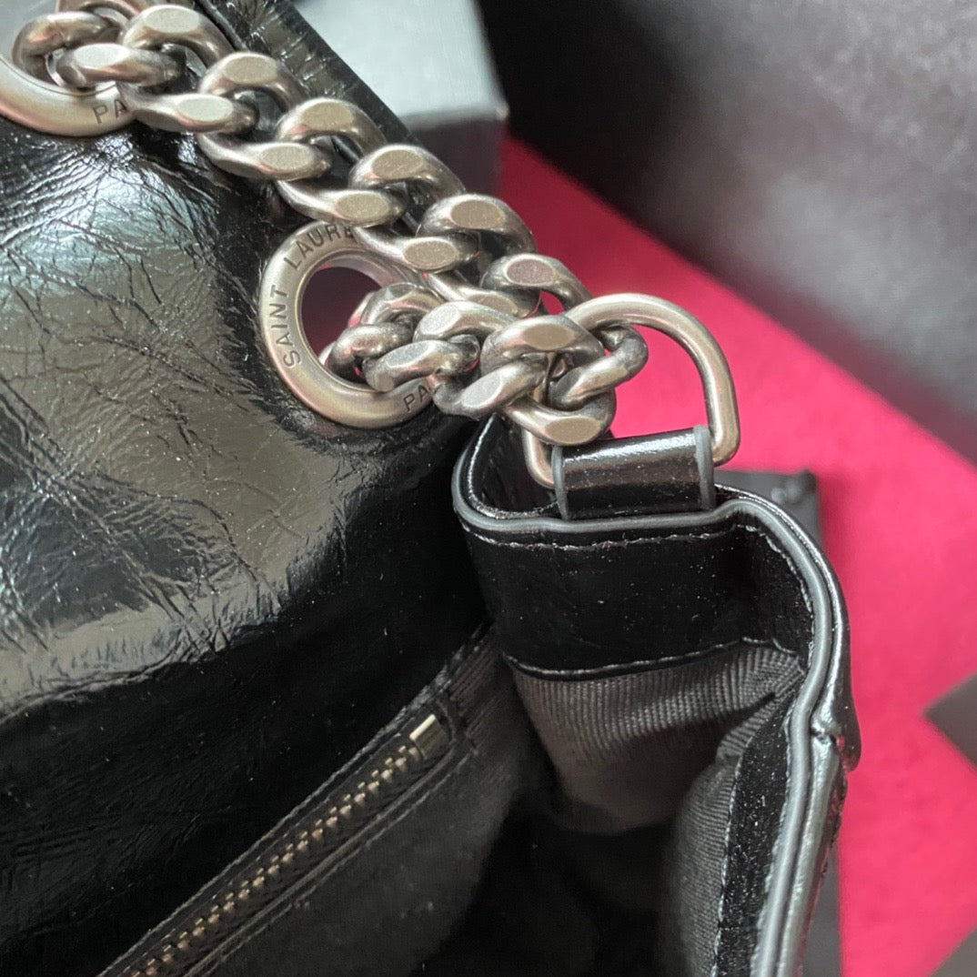 Black Bags - FashionHype.xyz