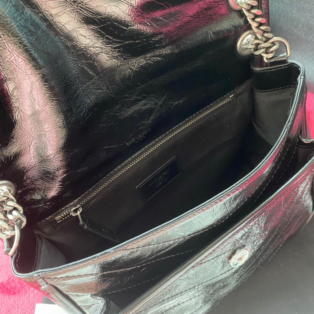 Black Bags - FashionHype.xyz