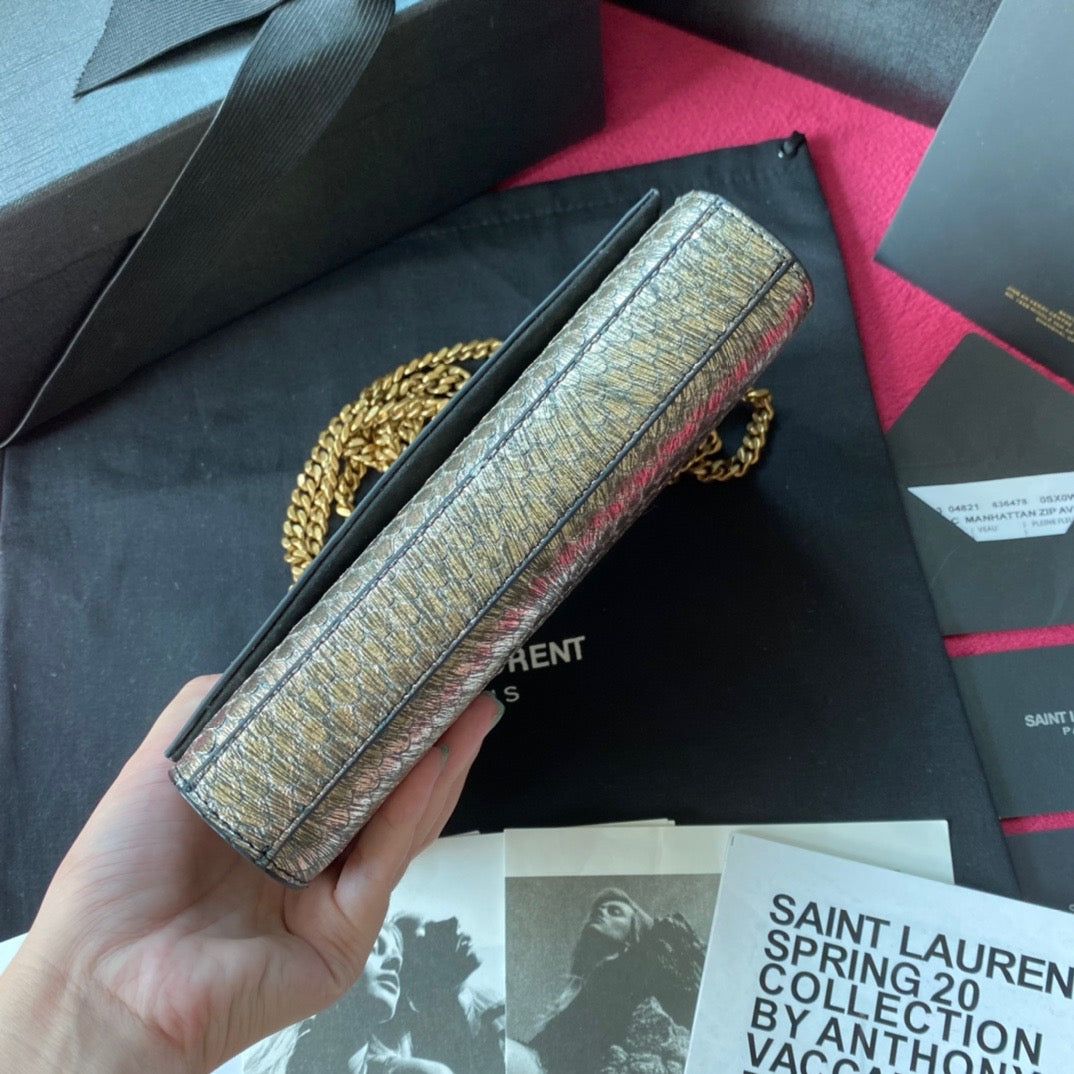 Mehrfarbige Taschen