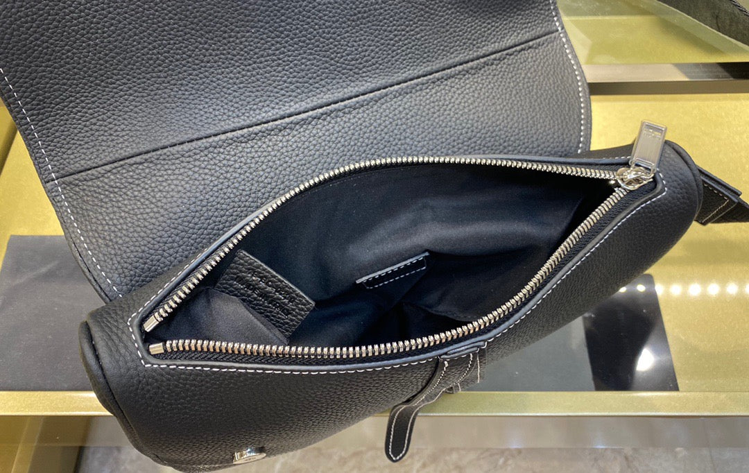 Schwarze Taschen