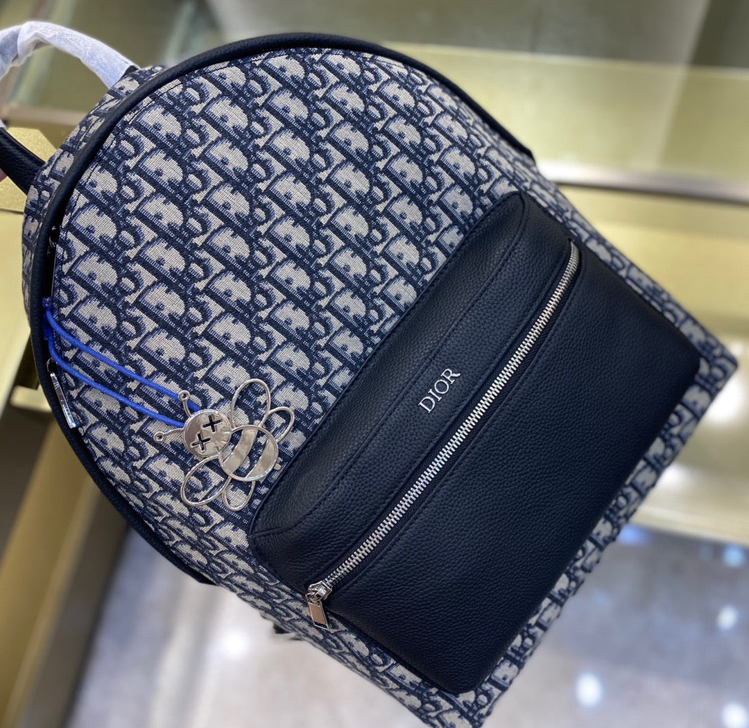 Mehrfarbige Taschen