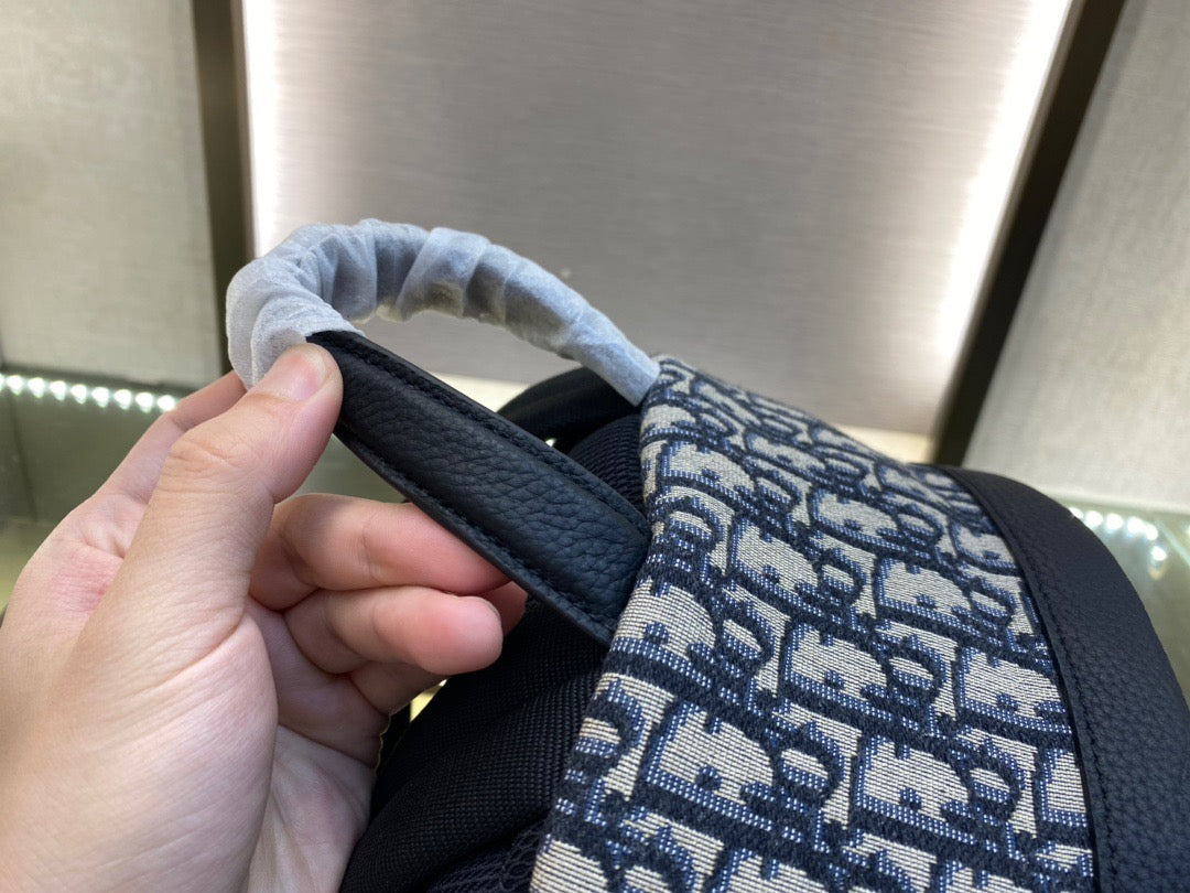 Mehrfarbige Taschen