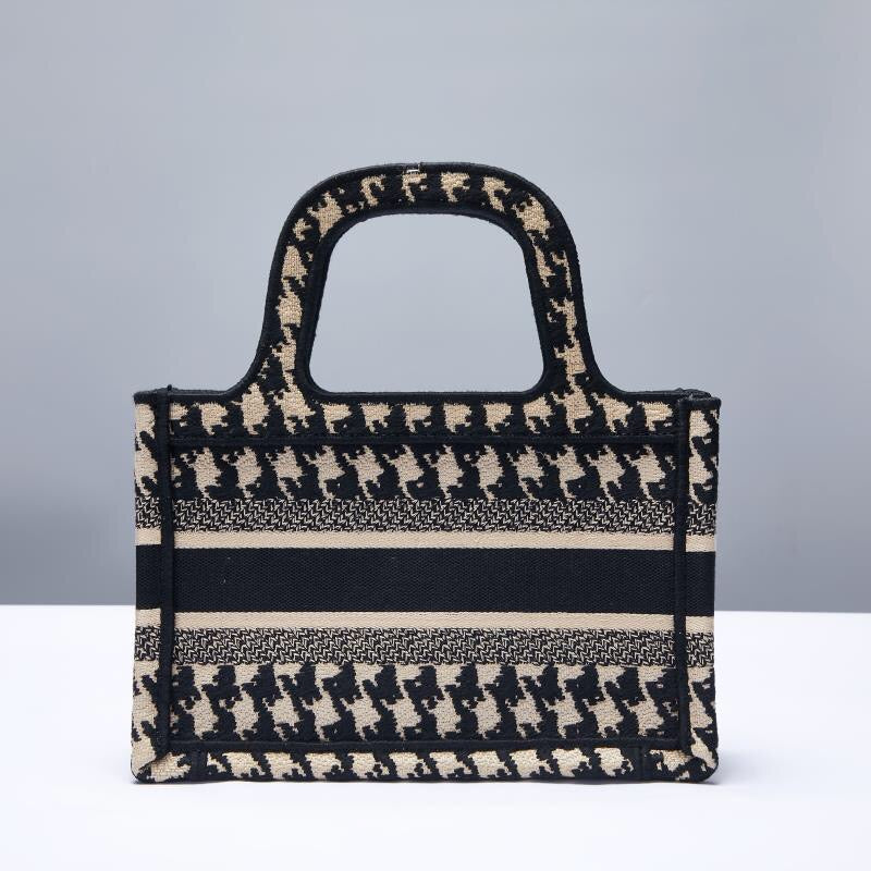 Mehrfarbige Taschen