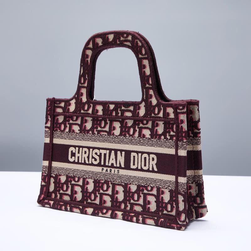 Mehrfarbige Taschen