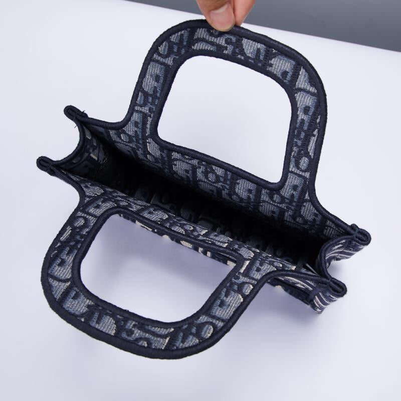 Mehrfarbige Taschen