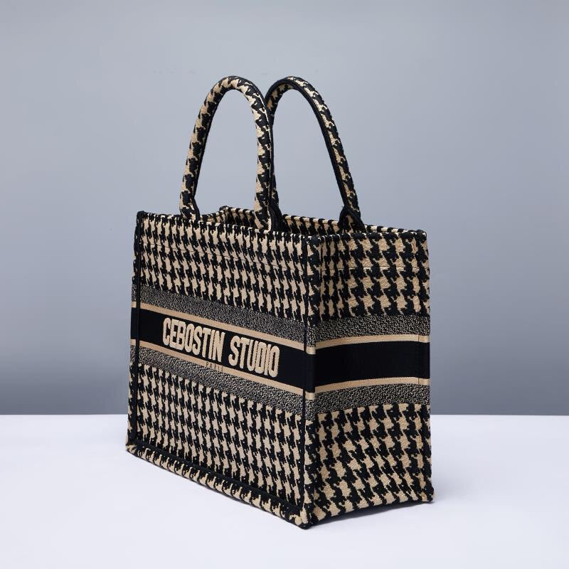 Mehrfarbige Taschen