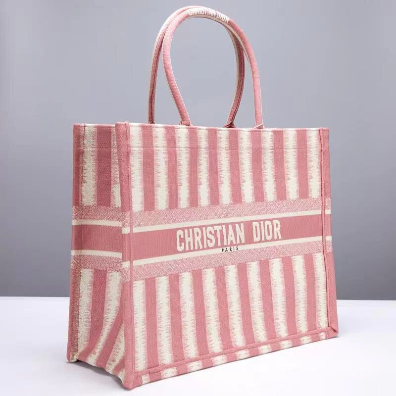 Mehrfarbige Taschen