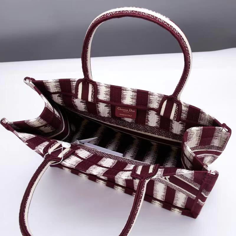 Mehrfarbige Taschen